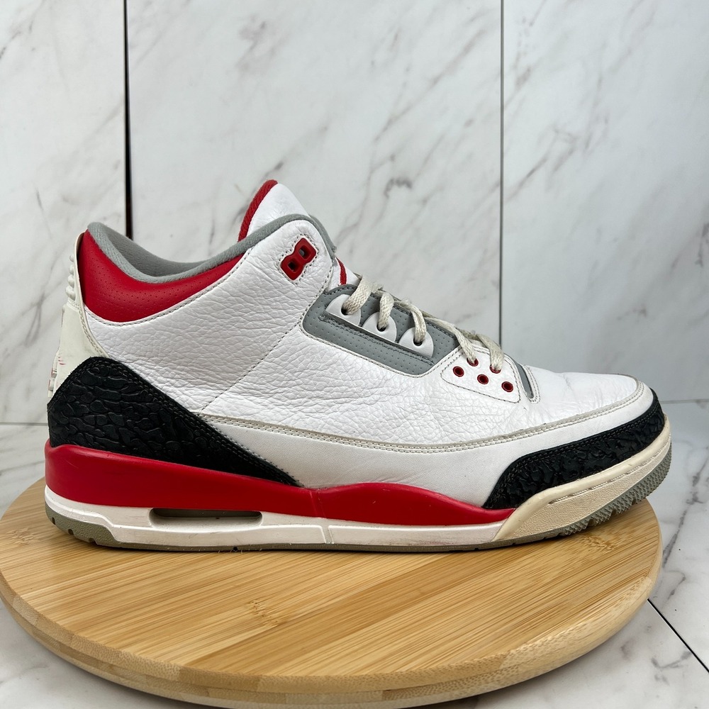 Nike Air Jordan 3 Retro Fire Red Mens Size 13.5 White Sneakers Shoes 136064-120